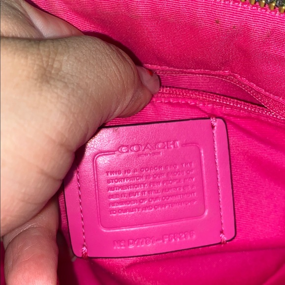Coach EUC Cora pink 2017 crossbody handbag - Picture 8 of 11